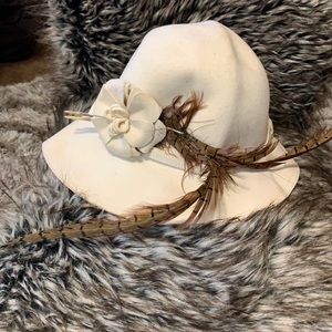 Original Wool hat By Mr. John (Vintage)